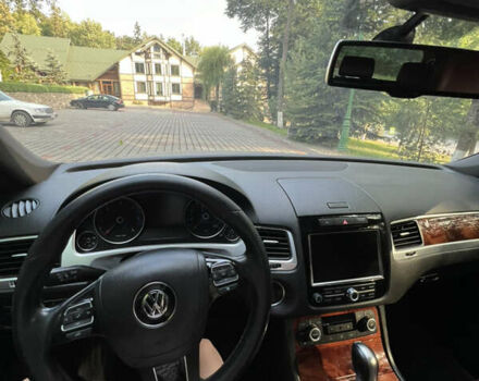 Синій Фольксваген Туарег, об'ємом двигуна 2.97 л та пробігом 360 тис. км за 14900 $, фото 32 на Automoto.ua