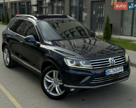 Синий Фольксваген Туарег, объемом двигателя 2.97 л и пробегом 272 тыс. км за 16200 $, фото 1 на Automoto.ua