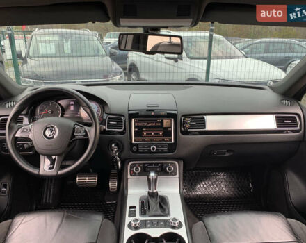 Синий Фольксваген Туарег, объемом двигателя 3 л и пробегом 210 тыс. км за 20999 $, фото 61 на Automoto.ua