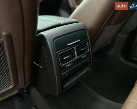 Синий Фольксваген Туарег, объемом двигателя 2.97 л и пробегом 272 тыс. км за 16200 $, фото 21 на Automoto.ua