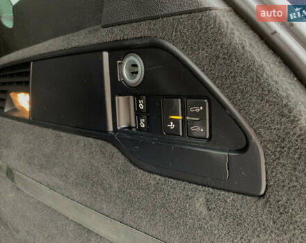 Синий Фольксваген Туарег, объемом двигателя 3 л и пробегом 210 тыс. км за 20999 $, фото 28 на Automoto.ua