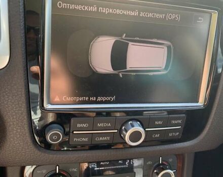 Синий Фольксваген Туарег, объемом двигателя 3 л и пробегом 280 тыс. км за 21800 $, фото 25 на Automoto.ua