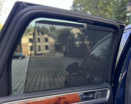 Синій Фольксваген Туарег, об'ємом двигуна 2.97 л та пробігом 360 тис. км за 14900 $, фото 24 на Automoto.ua