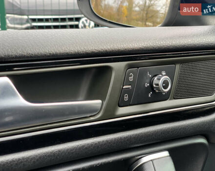 Синий Фольксваген Туарег, объемом двигателя 3 л и пробегом 210 тыс. км за 20999 $, фото 44 на Automoto.ua