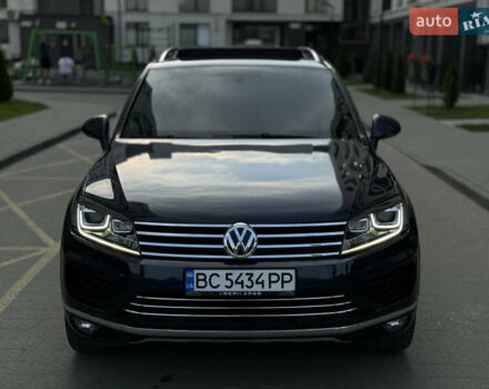 Синий Фольксваген Туарег, объемом двигателя 2.97 л и пробегом 272 тыс. км за 16200 $, фото 6 на Automoto.ua