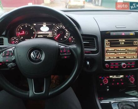 Синий Фольксваген Туарег, объемом двигателя 3 л и пробегом 195 тыс. км за 21000 $, фото 75 на Automoto.ua
