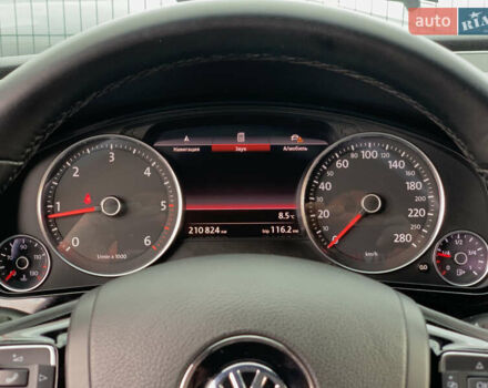 Синий Фольксваген Туарег, объемом двигателя 3 л и пробегом 210 тыс. км за 20999 $, фото 53 на Automoto.ua