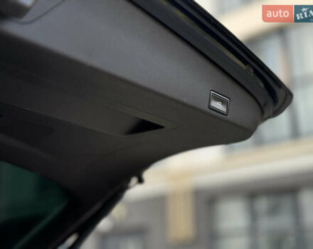 Синий Фольксваген Туарег, объемом двигателя 2.97 л и пробегом 272 тыс. км за 16200 $, фото 25 на Automoto.ua