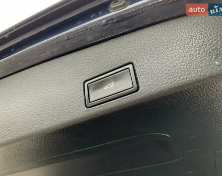 Синий Фольксваген Туарег, объемом двигателя 3 л и пробегом 210 тыс. км за 20999 $, фото 29 на Automoto.ua