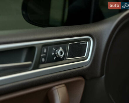 Синий Фольксваген Туарег, объемом двигателя 2.97 л и пробегом 272 тыс. км за 16200 $, фото 15 на Automoto.ua