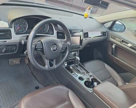 Синий Фольксваген Туарег, объемом двигателя 2.97 л и пробегом 304 тыс. км за 16600 $, фото 8 на Automoto.ua