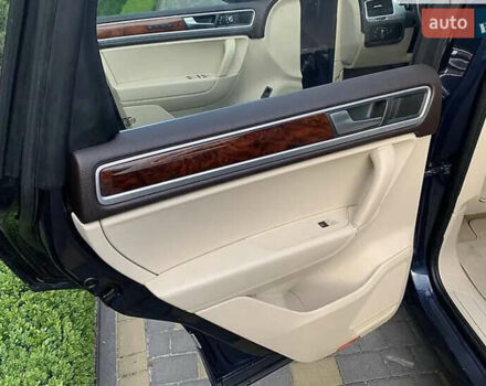 Синий Фольксваген Туарег, объемом двигателя 2.97 л и пробегом 374 тыс. км за 18900 $, фото 9 на Automoto.ua