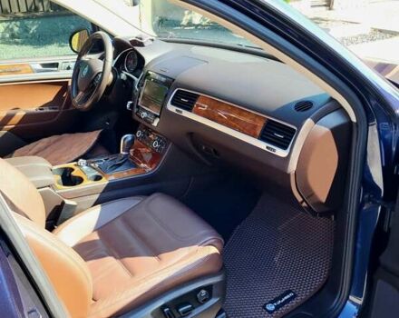 Синий Фольксваген Туарег, объемом двигателя 2.97 л и пробегом 221 тыс. км за 21400 $, фото 26 на Automoto.ua