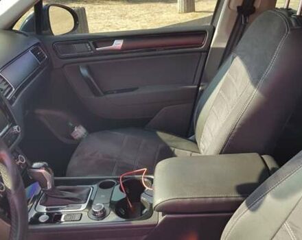 Синий Фольксваген Туарег, объемом двигателя 2.97 л и пробегом 325 тыс. км за 21500 $, фото 11 на Automoto.ua