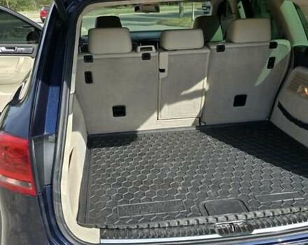 Синий Фольксваген Туарег, объемом двигателя 3 л и пробегом 214 тыс. км за 17900 $, фото 11 на Automoto.ua