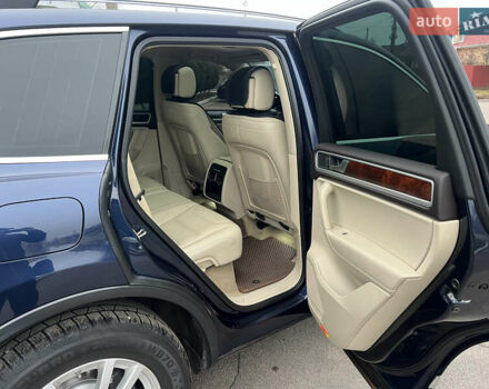 Синий Фольксваген Туарег, объемом двигателя 2.97 л и пробегом 257 тыс. км за 17850 $, фото 11 на Automoto.ua