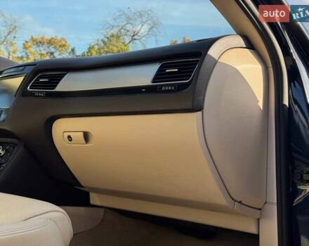 Синий Фольксваген Туарег, объемом двигателя 2.97 л и пробегом 236 тыс. км за 17500 $, фото 5 на Automoto.ua