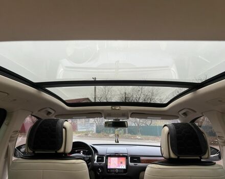 Синий Фольксваген Туарег, объемом двигателя 3 л и пробегом 257 тыс. км за 17850 $, фото 7 на Automoto.ua