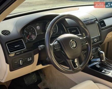 Синий Фольксваген Туарег, объемом двигателя 2.97 л и пробегом 236 тыс. км за 17500 $, фото 20 на Automoto.ua