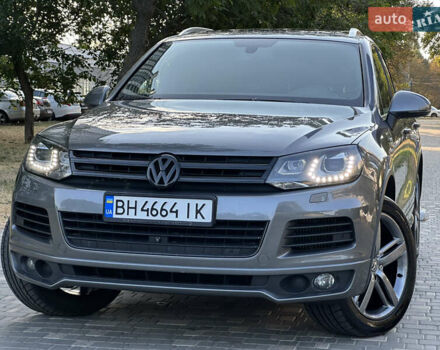Синій Фольксваген Туарег, об'ємом двигуна 2.97 л та пробігом 244 тис. км за 21500 $, фото 5 на Automoto.ua