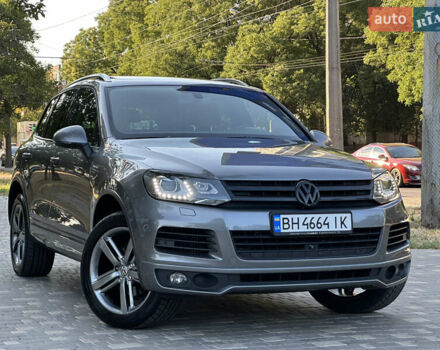 Синій Фольксваген Туарег, об'ємом двигуна 2.97 л та пробігом 244 тис. км за 21500 $, фото 2 на Automoto.ua