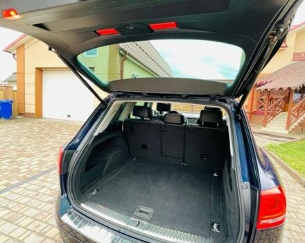 Синий Фольксваген Туарег, объемом двигателя 3 л и пробегом 280 тыс. км за 16600 $, фото 7 на Automoto.ua