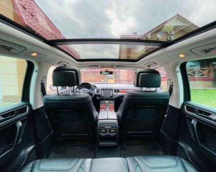 Синий Фольксваген Туарег, объемом двигателя 3 л и пробегом 280 тыс. км за 16600 $, фото 6 на Automoto.ua