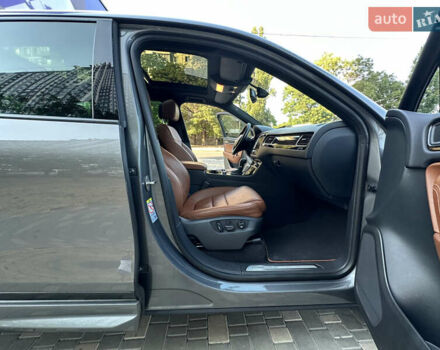 Синій Фольксваген Туарег, об'ємом двигуна 2.97 л та пробігом 244 тис. км за 21500 $, фото 37 на Automoto.ua