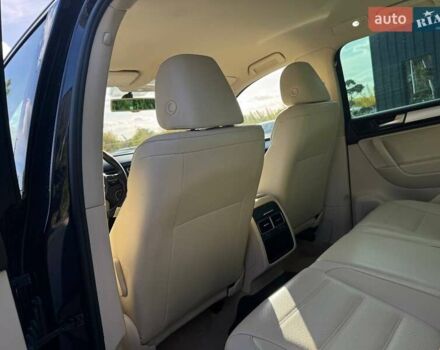 Синий Фольксваген Туарег, объемом двигателя 2.97 л и пробегом 236 тыс. км за 17500 $, фото 12 на Automoto.ua