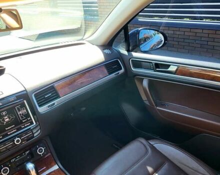 Синий Фольксваген Туарег, объемом двигателя 2.97 л и пробегом 221 тыс. км за 21400 $, фото 33 на Automoto.ua