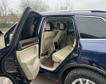 Синий Фольксваген Туарег, объемом двигателя 3 л и пробегом 257 тыс. км за 17850 $, фото 6 на Automoto.ua