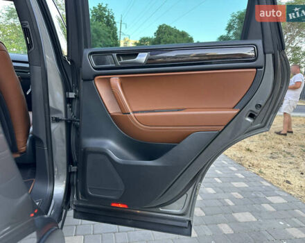 Синій Фольксваген Туарег, об'ємом двигуна 2.97 л та пробігом 244 тис. км за 21500 $, фото 53 на Automoto.ua