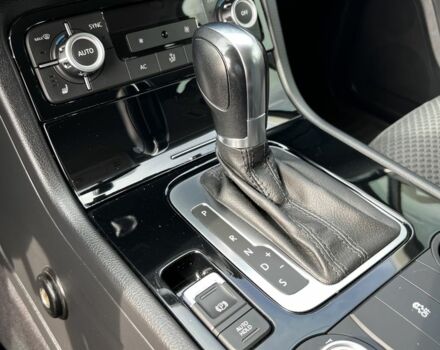 Синій Фольксваген Туарег, об'ємом двигуна 3 л та пробігом 192 тис. км за 21500 $, фото 16 на Automoto.ua