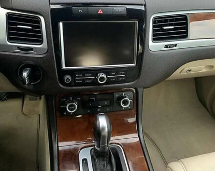 Синий Фольксваген Туарег, объемом двигателя 2.97 л и пробегом 374 тыс. км за 18900 $, фото 3 на Automoto.ua