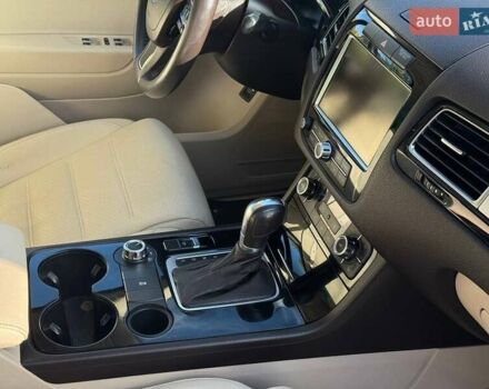 Синий Фольксваген Туарег, объемом двигателя 2.97 л и пробегом 236 тыс. км за 17500 $, фото 3 на Automoto.ua