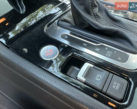 Синій Фольксваген Туарег, об'ємом двигуна 2.97 л та пробігом 244 тис. км за 21500 $, фото 30 на Automoto.ua