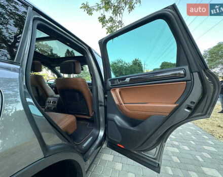 Синій Фольксваген Туарег, об'ємом двигуна 2.97 л та пробігом 244 тис. км за 21500 $, фото 52 на Automoto.ua