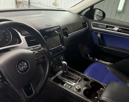 Синий Фольксваген Туарег, объемом двигателя 2.97 л и пробегом 196 тыс. км за 19800 $, фото 8 на Automoto.ua