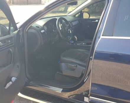 Синий Фольксваген Туарег, объемом двигателя 2.97 л и пробегом 325 тыс. км за 21500 $, фото 12 на Automoto.ua