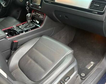 Синий Фольксваген Туарег, объемом двигателя 3.6 л и пробегом 250 тыс. км за 13300 $, фото 12 на Automoto.ua