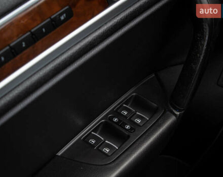 Синий Фольксваген Туарег, объемом двигателя 3 л и пробегом 211 тыс. км за 15700 $, фото 44 на Automoto.ua