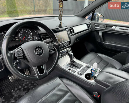 Синий Фольксваген Туарег, объемом двигателя 2.97 л и пробегом 300 тыс. км за 21900 $, фото 38 на Automoto.ua