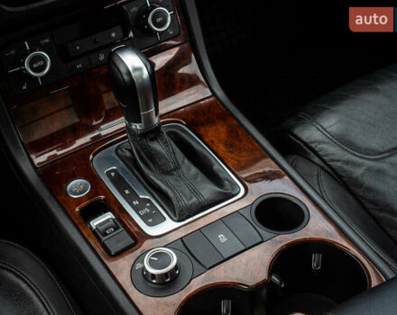 Синий Фольксваген Туарег, объемом двигателя 3 л и пробегом 211 тыс. км за 15700 $, фото 42 на Automoto.ua