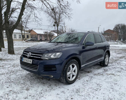 Синий Фольксваген Туарег, объемом двигателя 3.6 л и пробегом 332 тыс. км за 12000 $, фото 1 на Automoto.ua