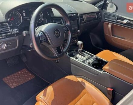 Синій Фольксваген Туарег, об'ємом двигуна 2.97 л та пробігом 209 тис. км за 22000 $, фото 5 на Automoto.ua