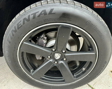 Синій Фольксваген Туарег, об'ємом двигуна 2.97 л та пробігом 352 тис. км за 16700 $, фото 15 на Automoto.ua