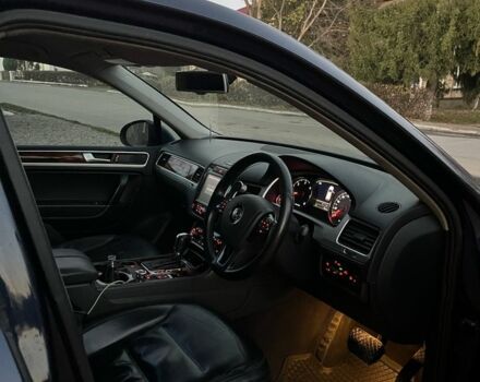 Синий Фольксваген Туарег, объемом двигателя 3 л и пробегом 150 тыс. км за 8595 $, фото 10 на Automoto.ua