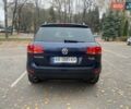 Синий Фольксваген Туарег, объемом двигателя 2.97 л и пробегом 279 тыс. км за 17800 $, фото 5 на Automoto.ua