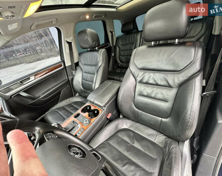 Синій Фольксваген Туарег, об'ємом двигуна 2.97 л та пробігом 352 тис. км за 16700 $, фото 50 на Automoto.ua