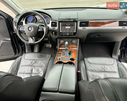 Синій Фольксваген Туарег, об'ємом двигуна 2.97 л та пробігом 352 тис. км за 16700 $, фото 39 на Automoto.ua